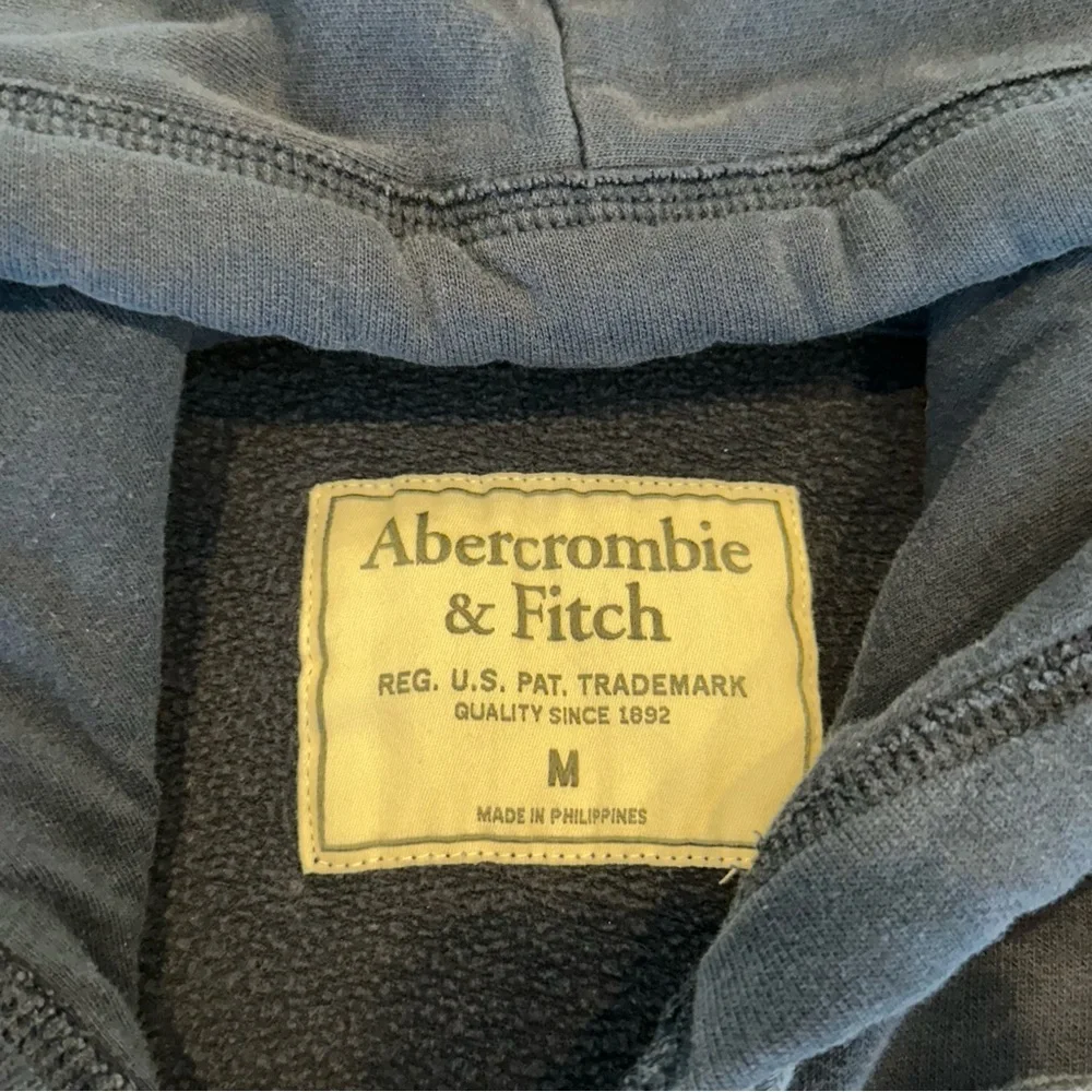 Vintage Abercrombie & Fitch Full Zip Hoodie Jacket Men’s M Distressed Y2K Retro